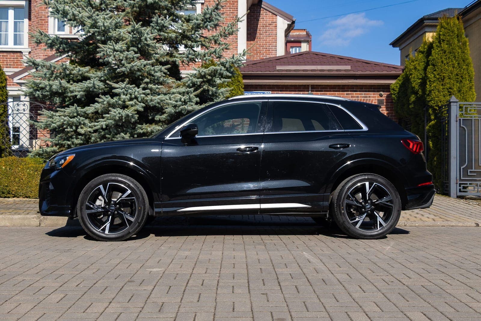Audi Q3 фото 3