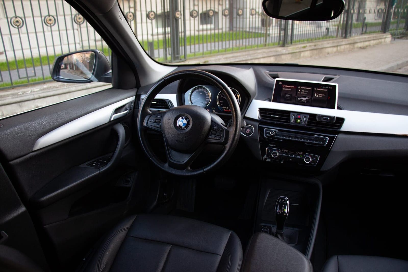 BMW X1 F48 Рестайлинг фото 11