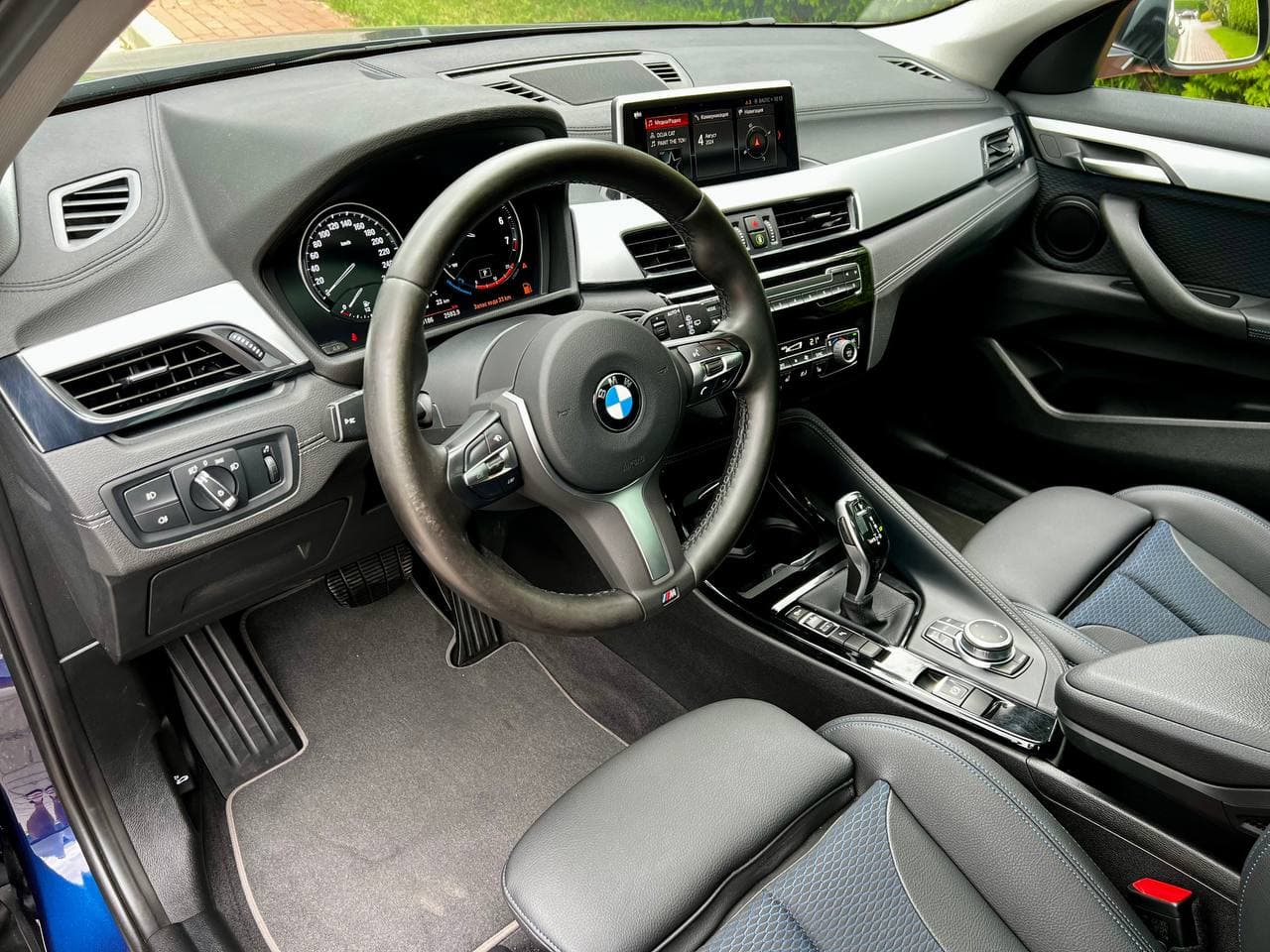 BMW X2 F39 фото 9