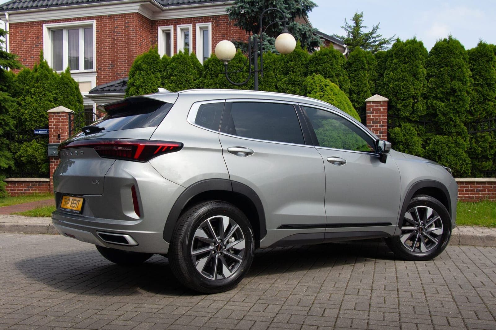 Exeed LX фото 5