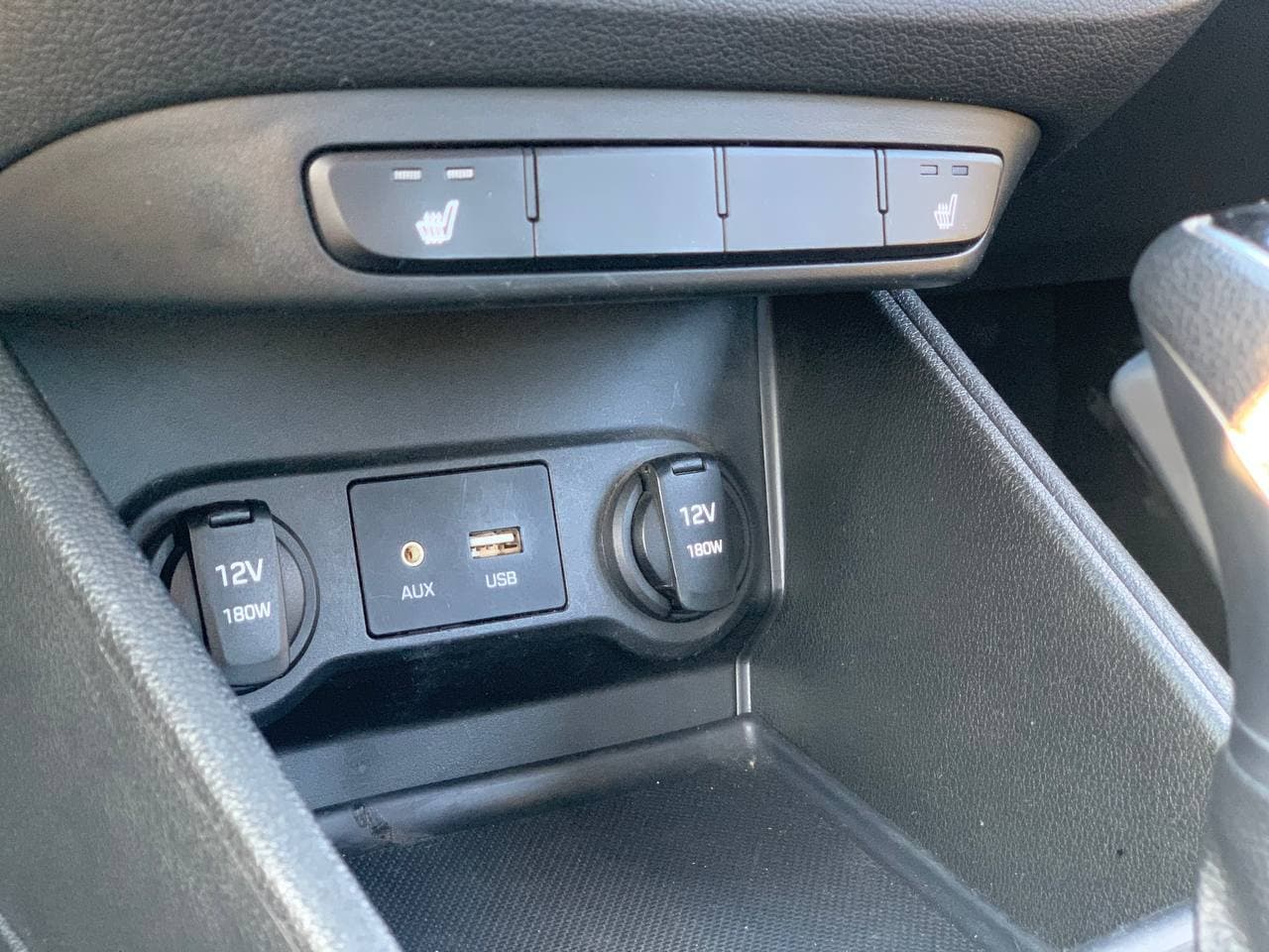 Hyundai Solaris фото 5