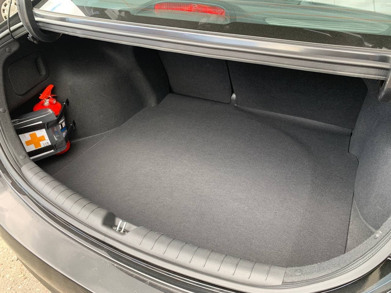 Hyundai Solaris фото 8