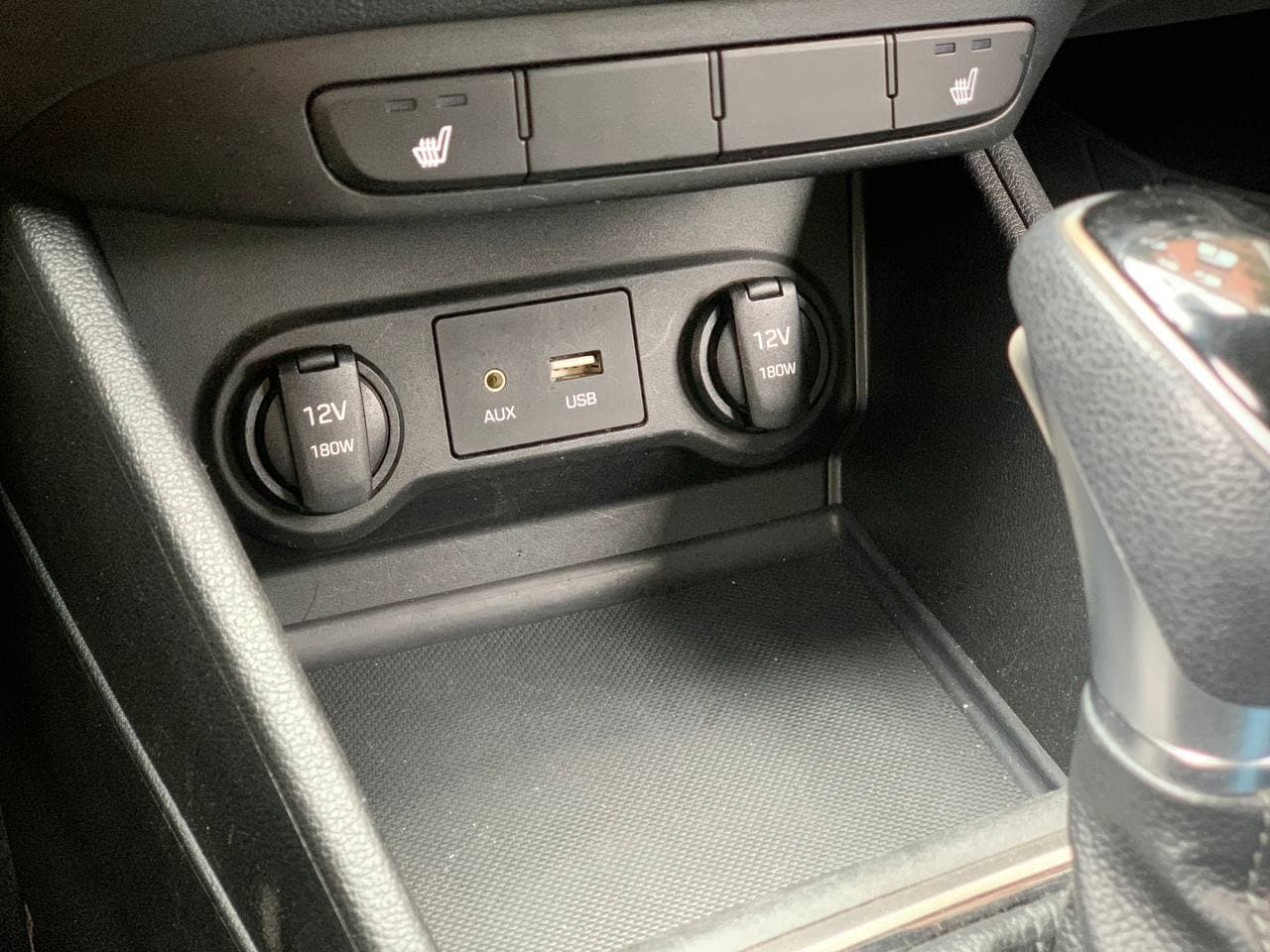 Hyundai Solaris фото 5