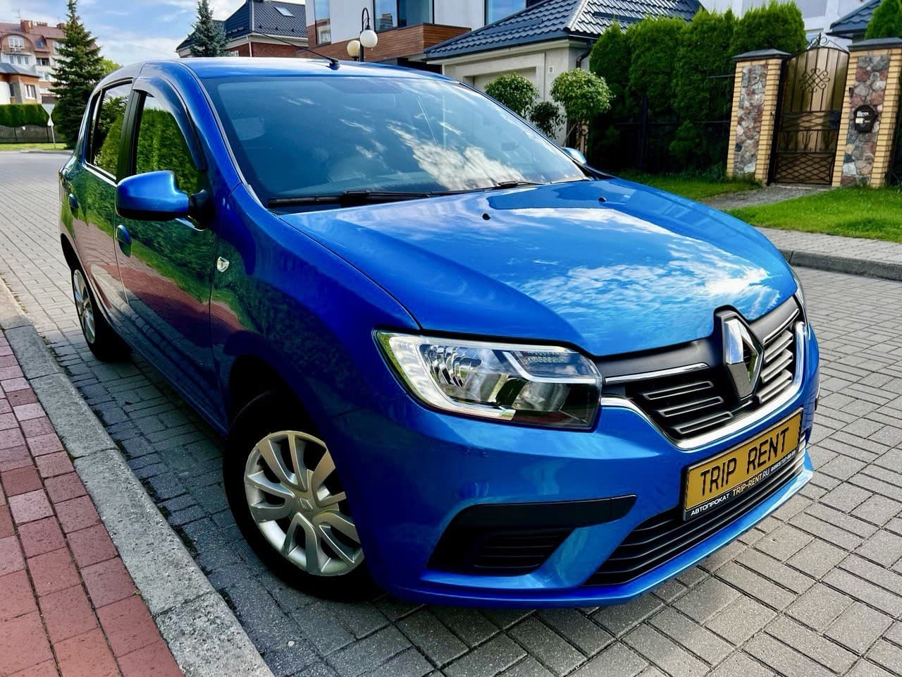Renault Sandero фото 2
