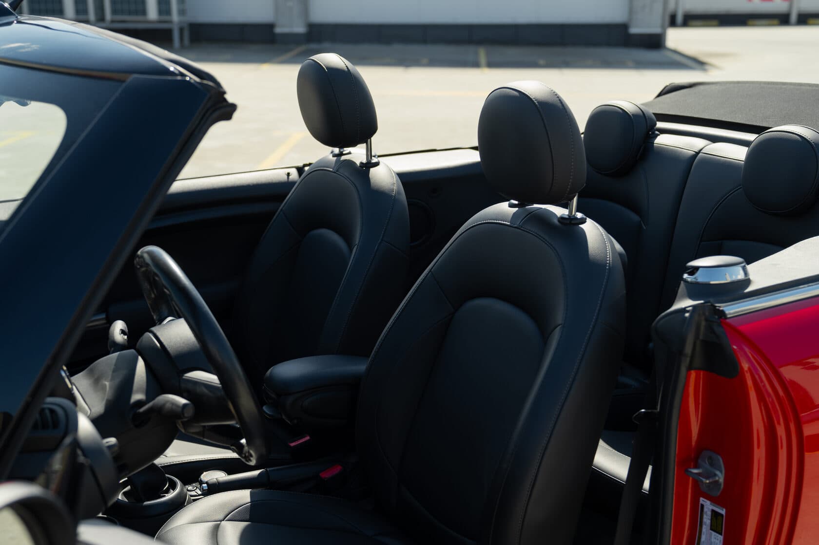MINI Cooper Cabrio фото 14