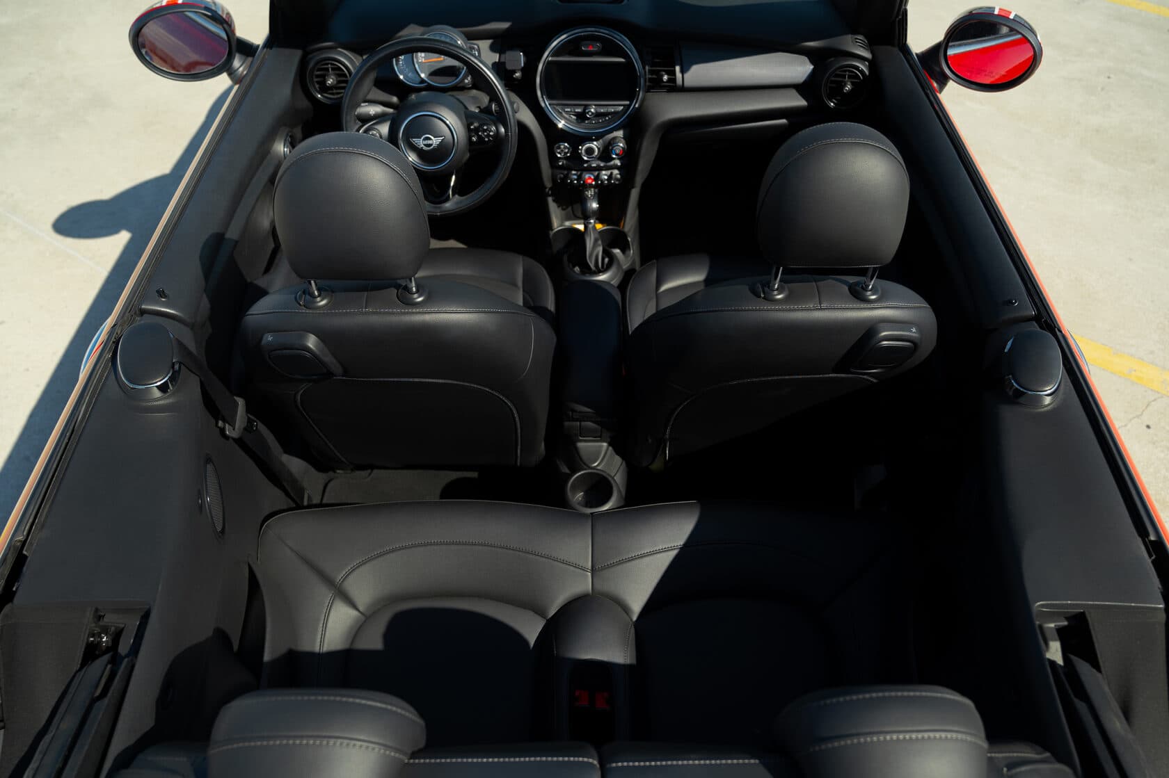 MINI Cooper Cabrio фото 18