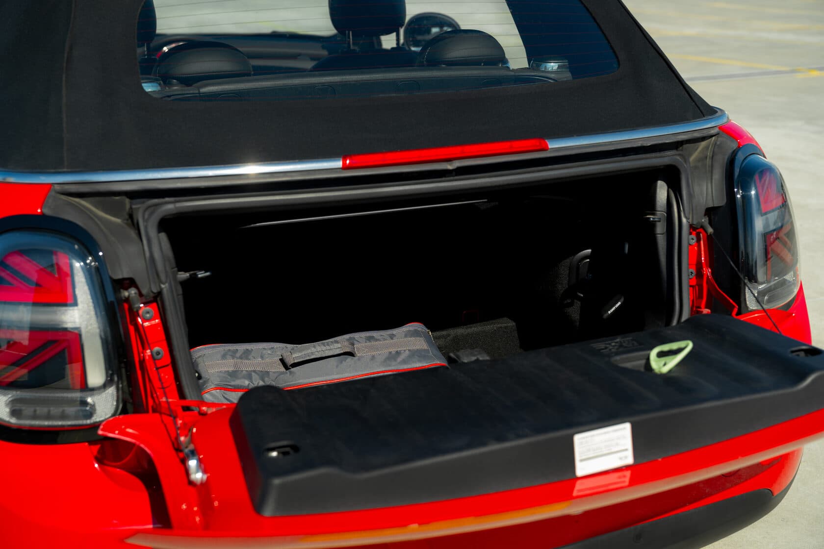 MINI Cooper Cabrio фото 22