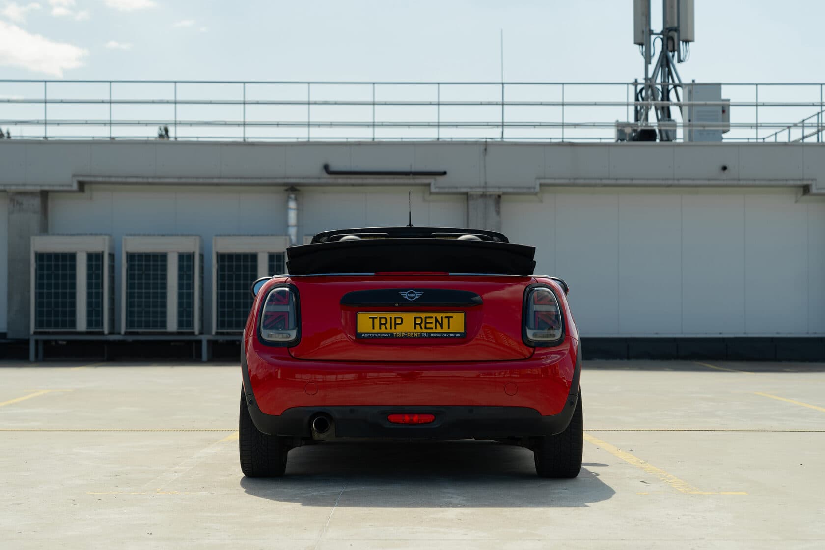 MINI Cooper Cabrio фото 6