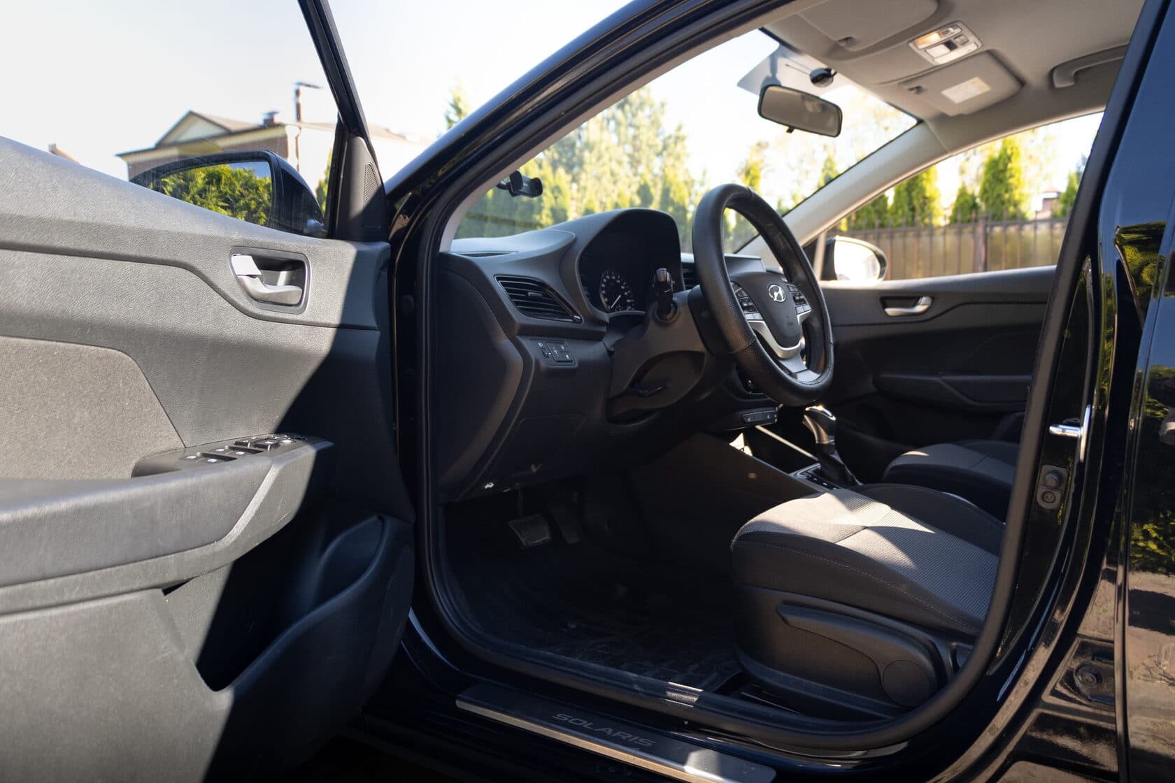 Hyundai Solaris фото 12