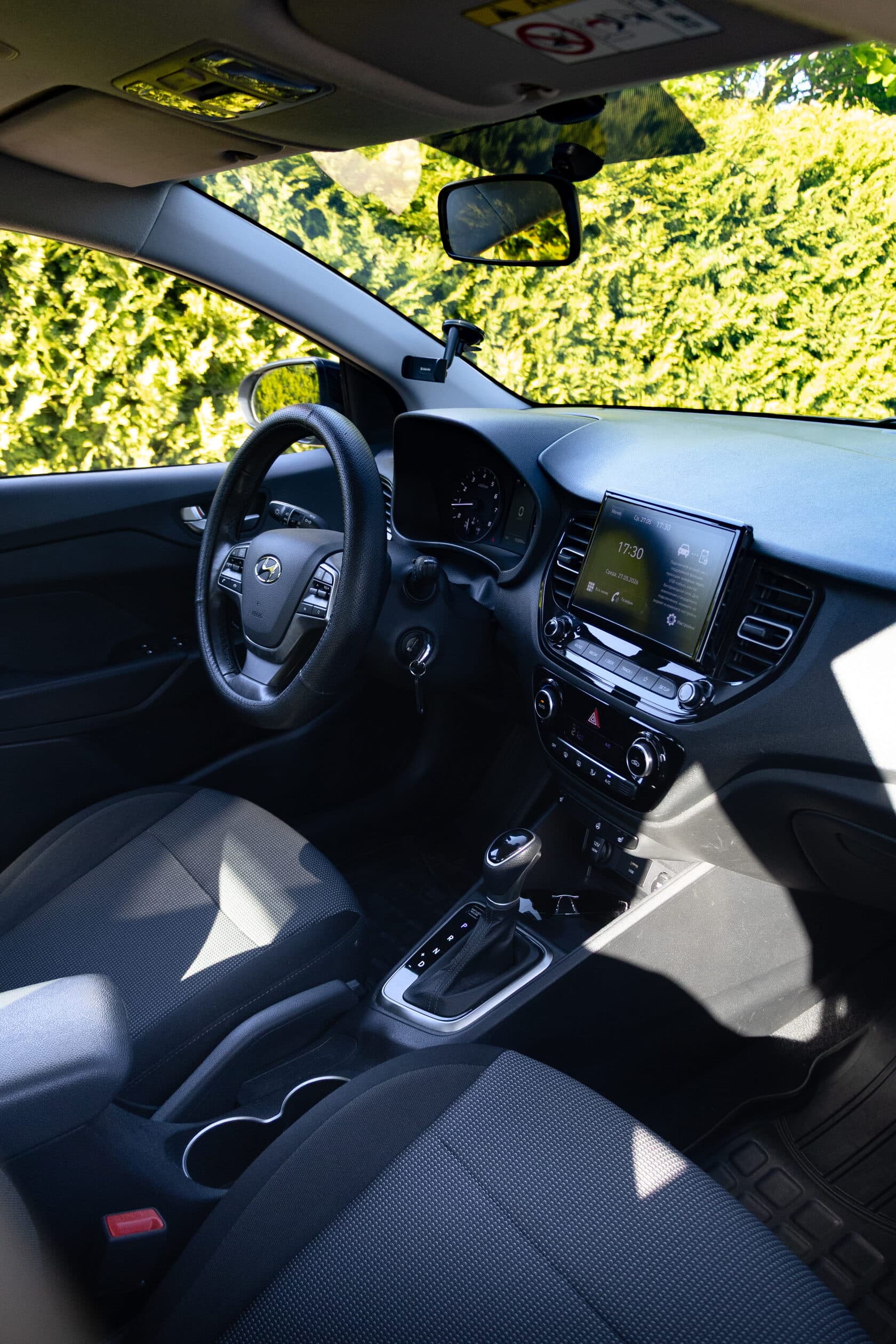 Hyundai Solaris фото 13