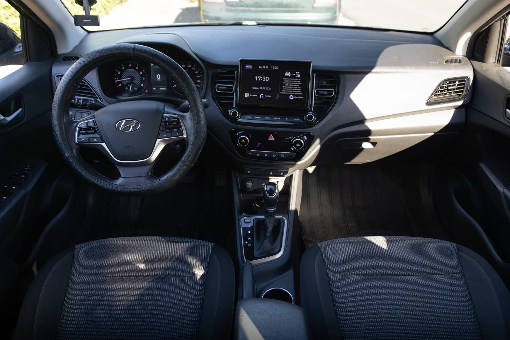 Hyundai Solaris фото 17
