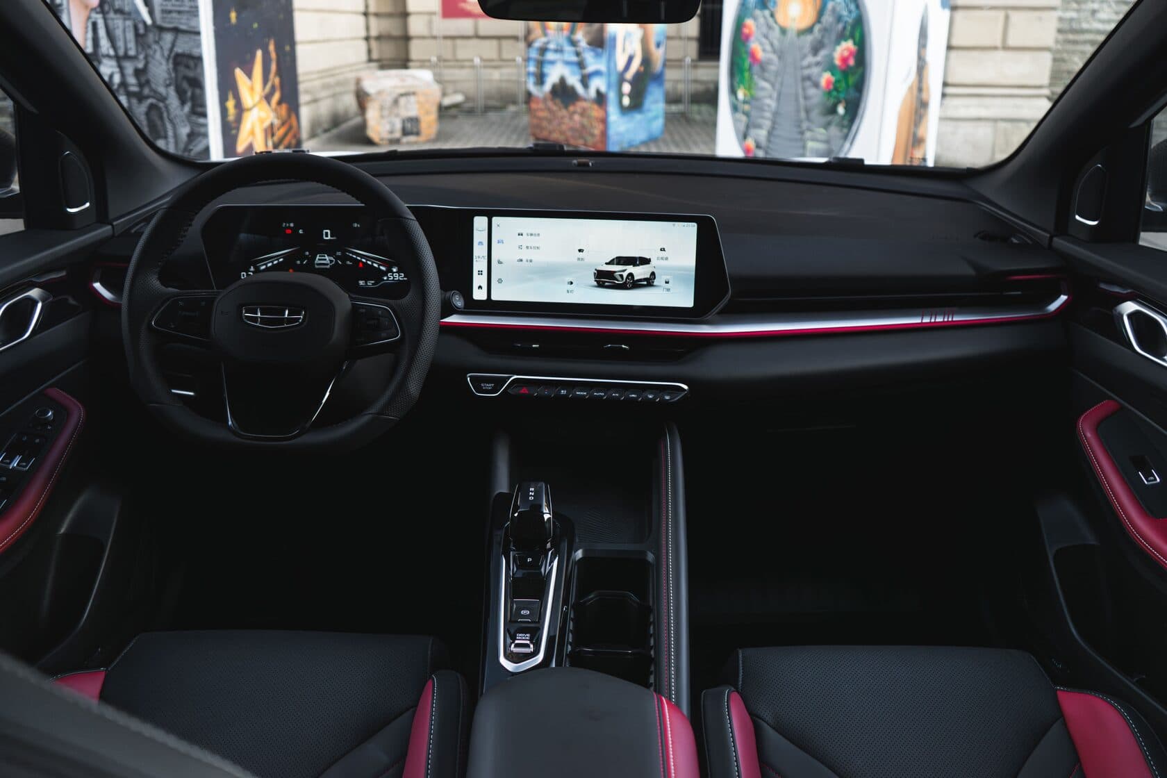 Geely Coolray фото 16