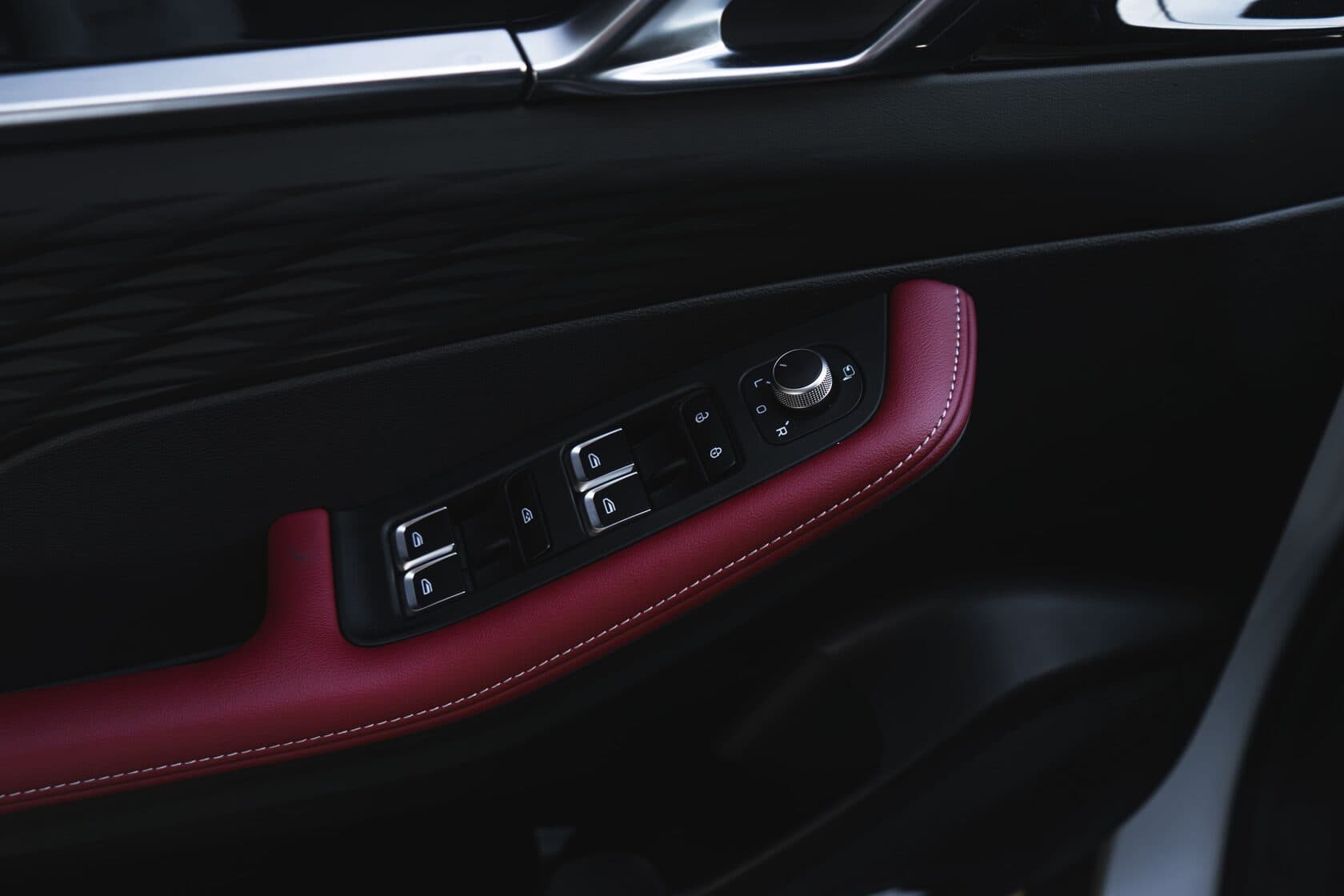 Geely Coolray фото 20