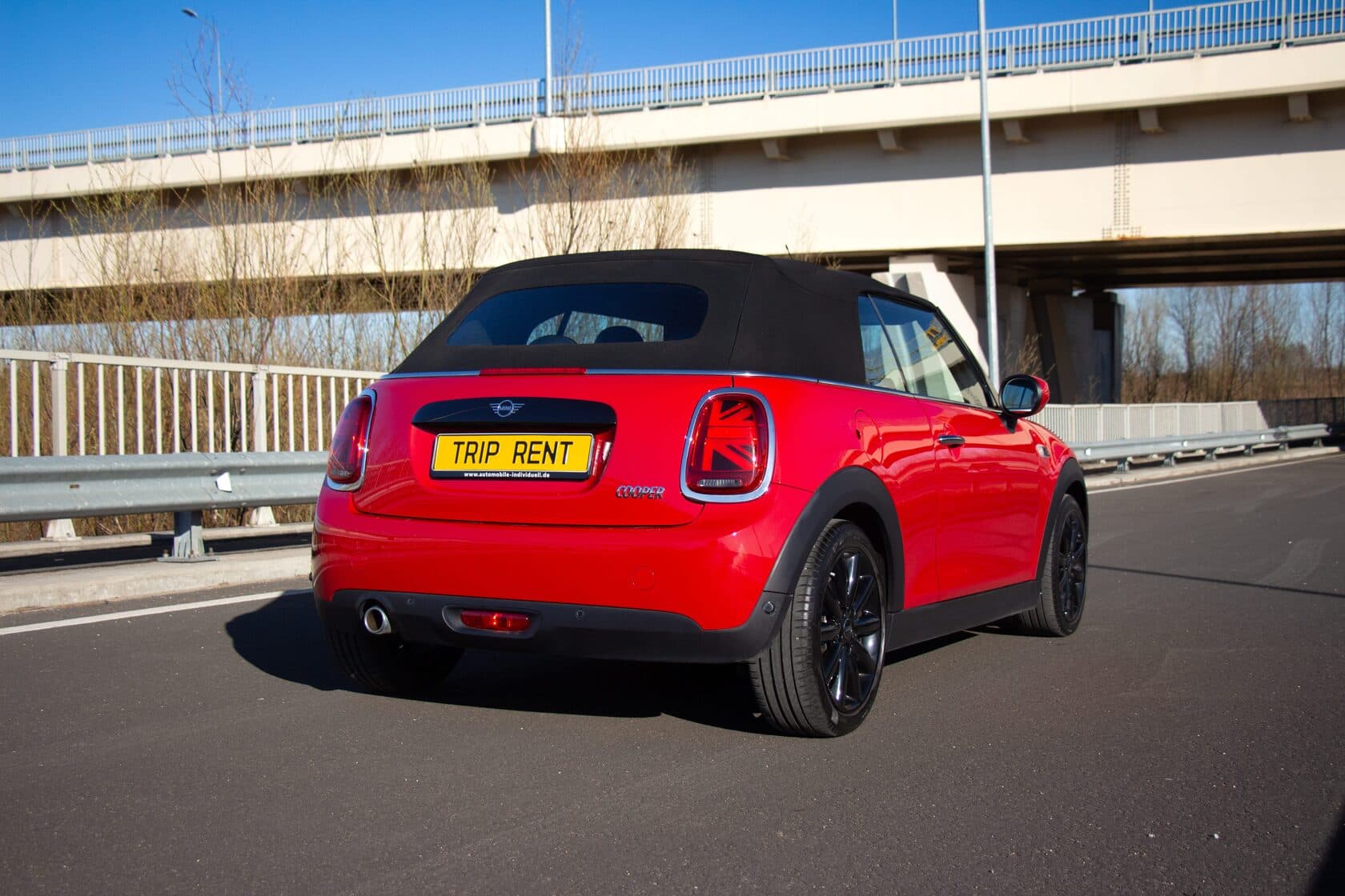 Mini Cooper Cabrio фото 20