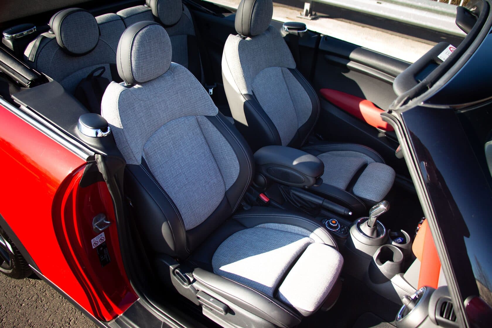 Mini Cooper Cabrio фото 23