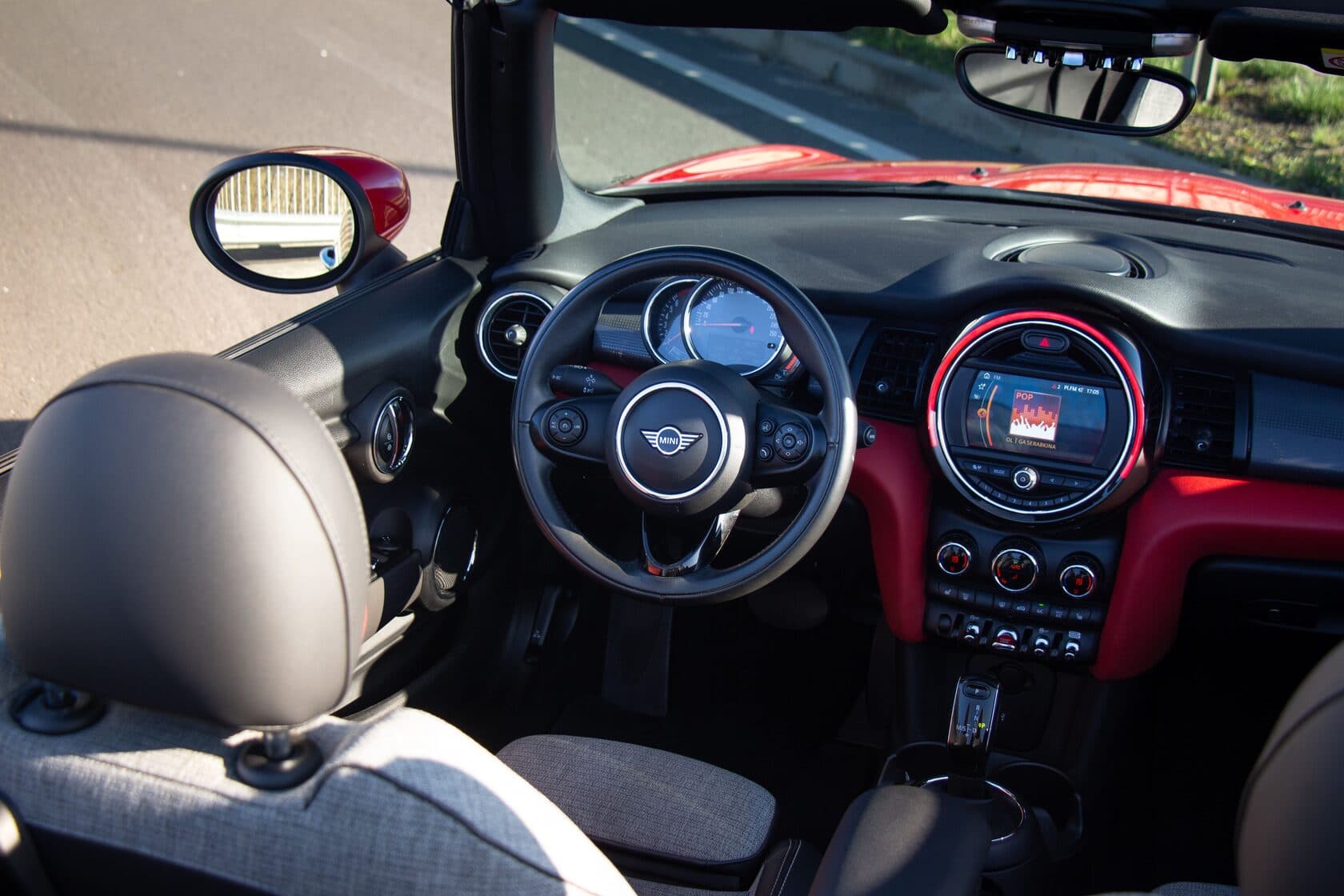 Mini Cooper Cabrio фото 26