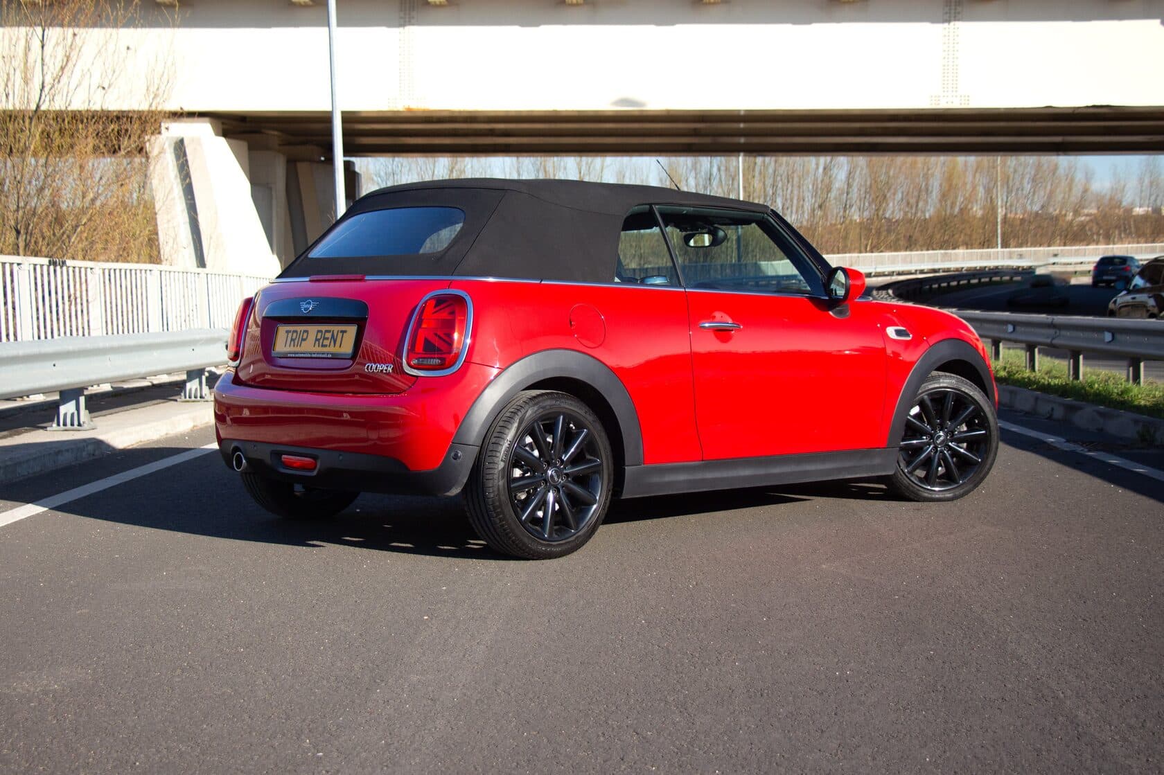 Mini Cooper Cabrio фото 27