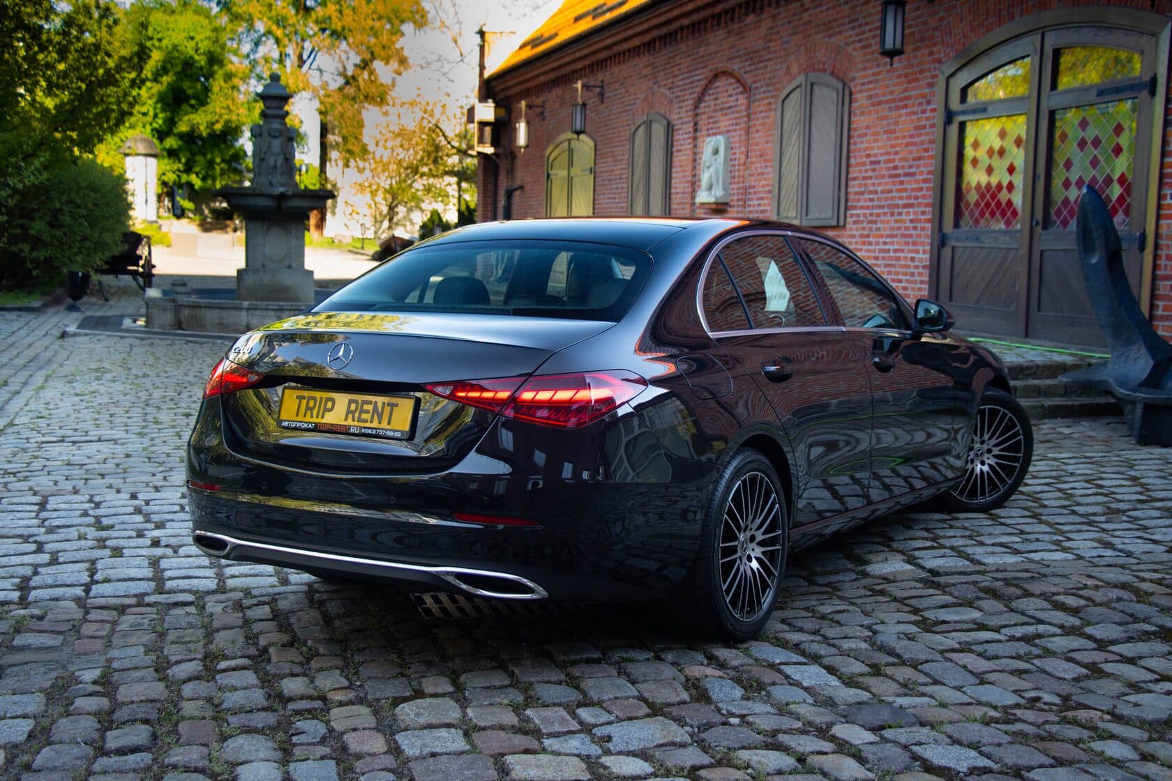 Mercedes-Benz C-Class фото 11