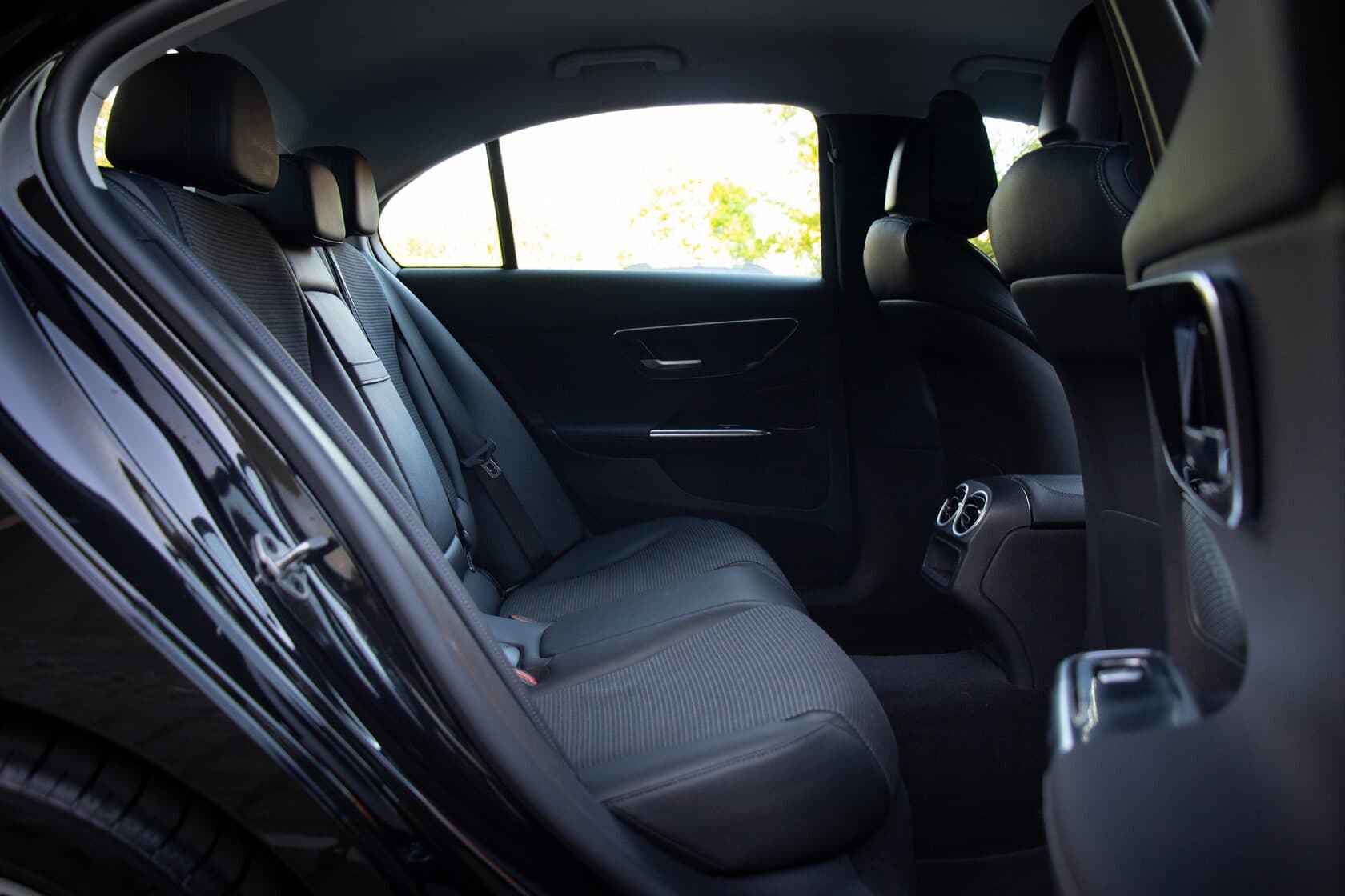 Mercedes-Benz C-Class фото 20
