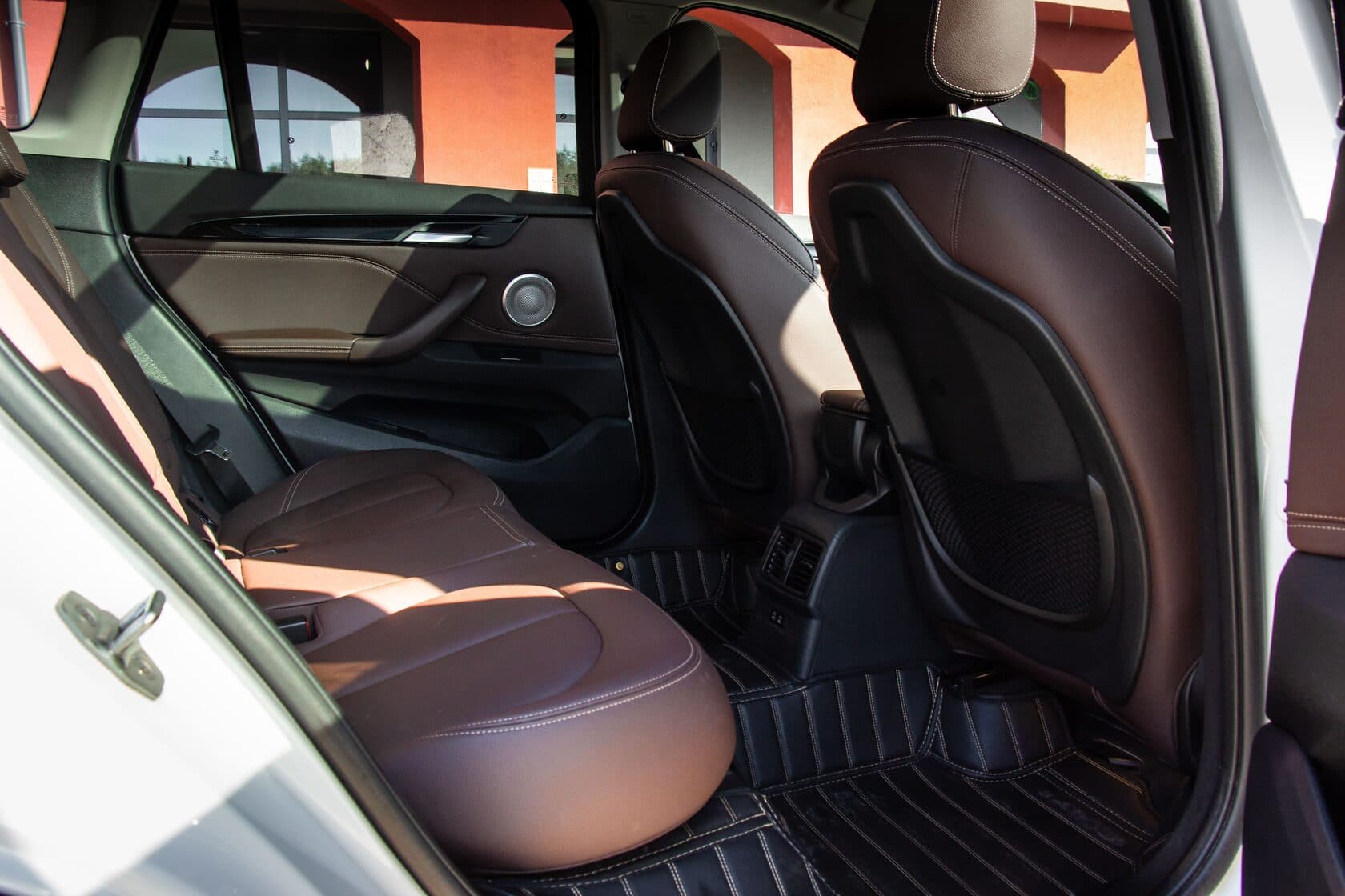 BMW X1 фото 10