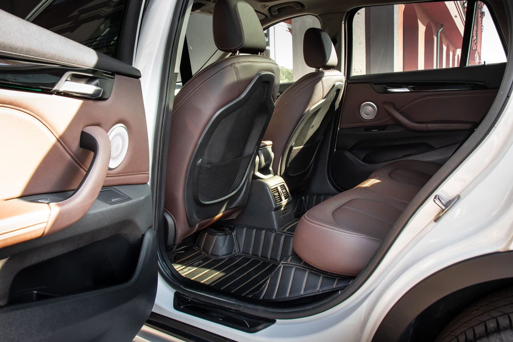 BMW X1 фото 11