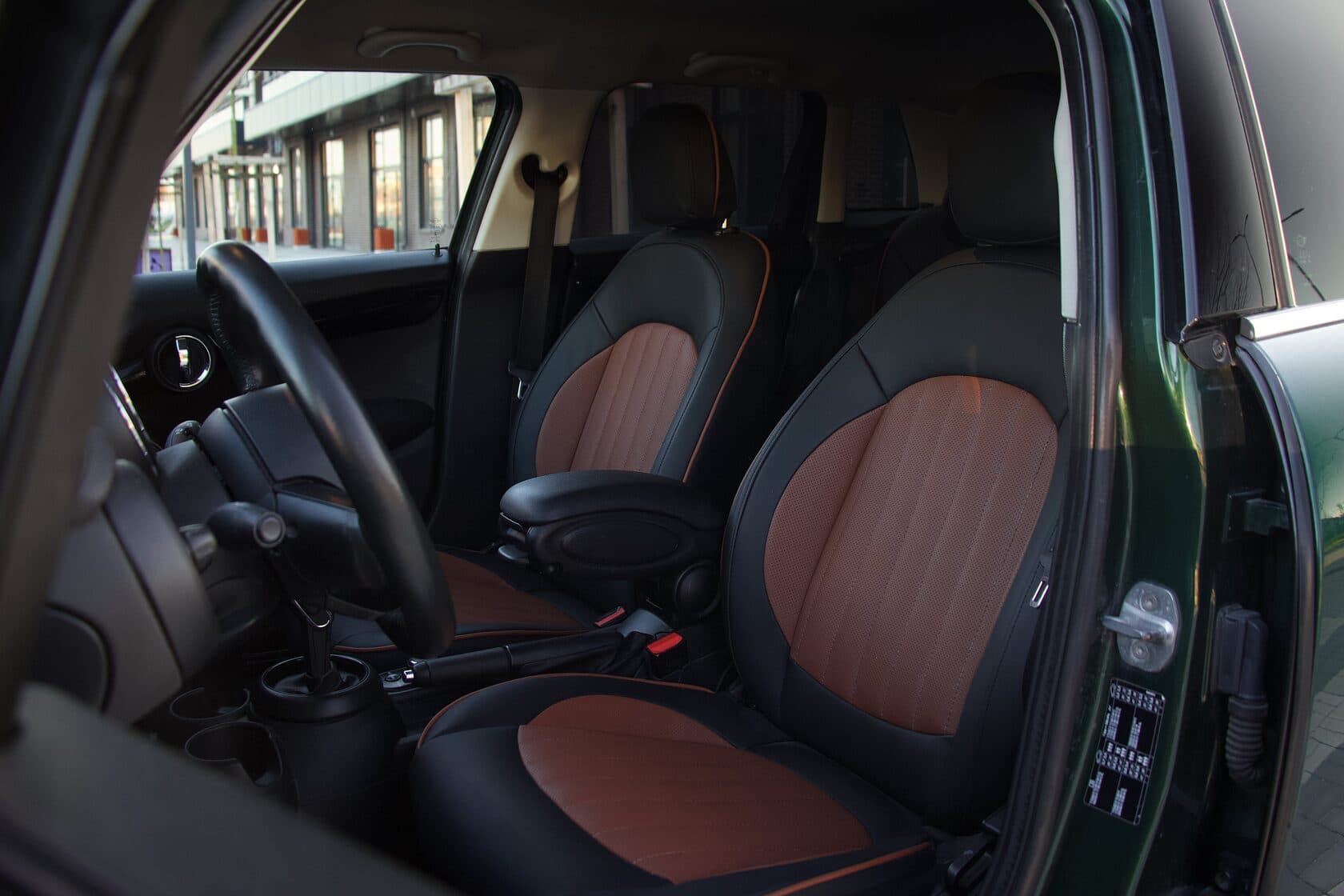 Mini Cooper One фото 12