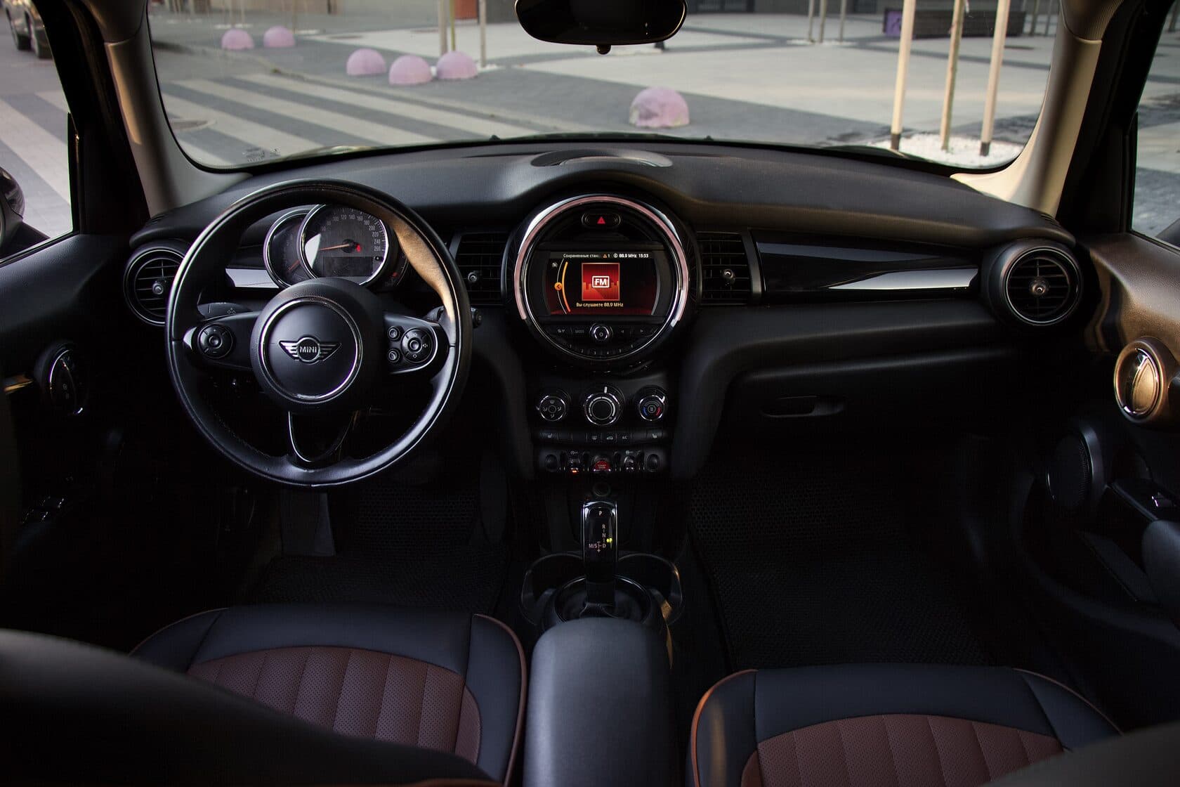 Mini Cooper One фото 16