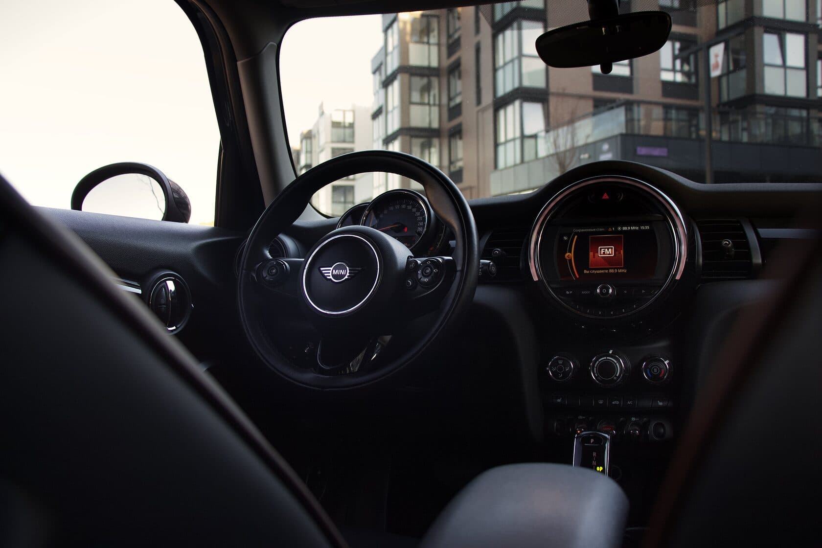 Mini Cooper One фото 18