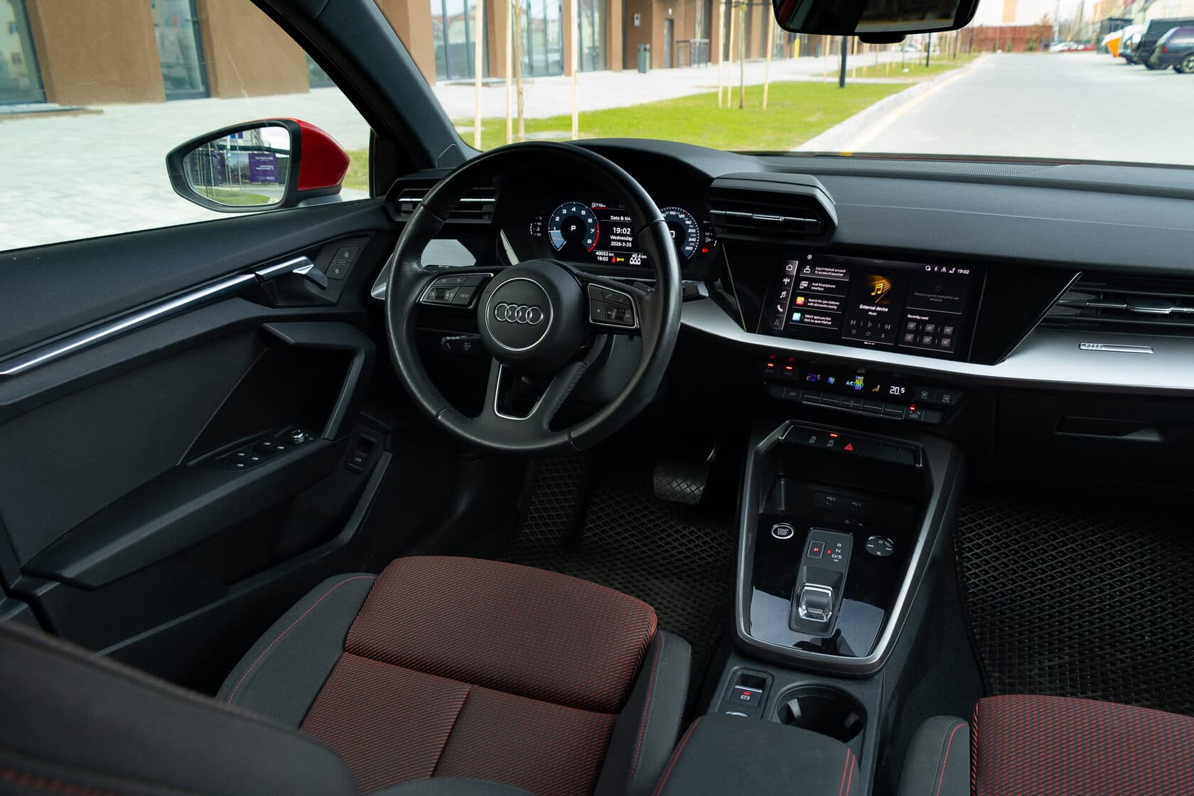Audi A3 LONG фото 13