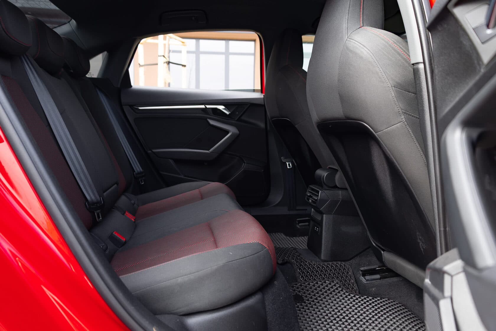 Audi A3 LONG фото 9