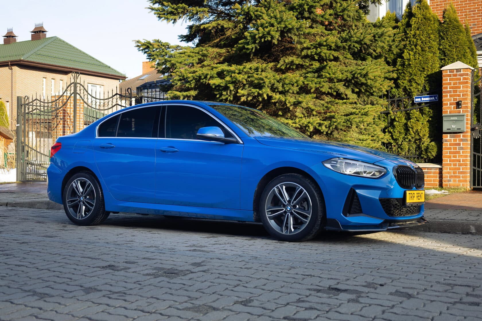 BMW 1-Series F52 фото 7