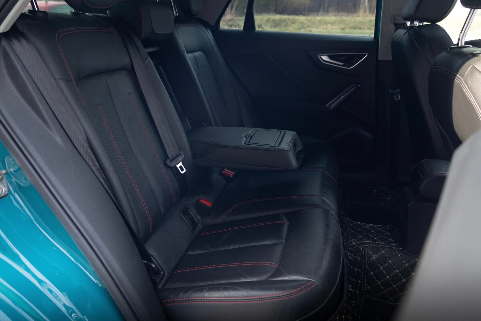 Audi Q2 LONG фото 9