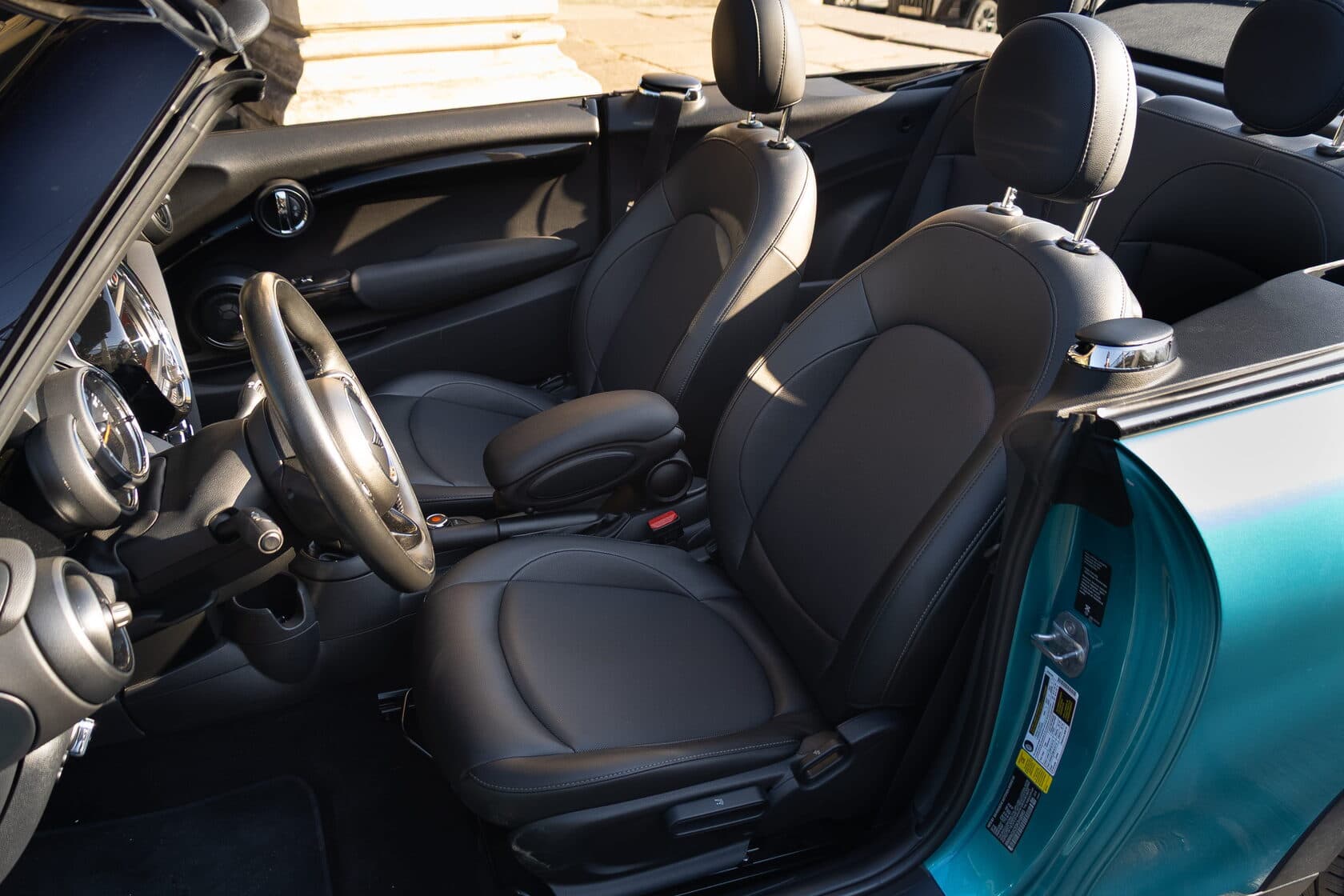 Mini Cooper Cabrio фото 16