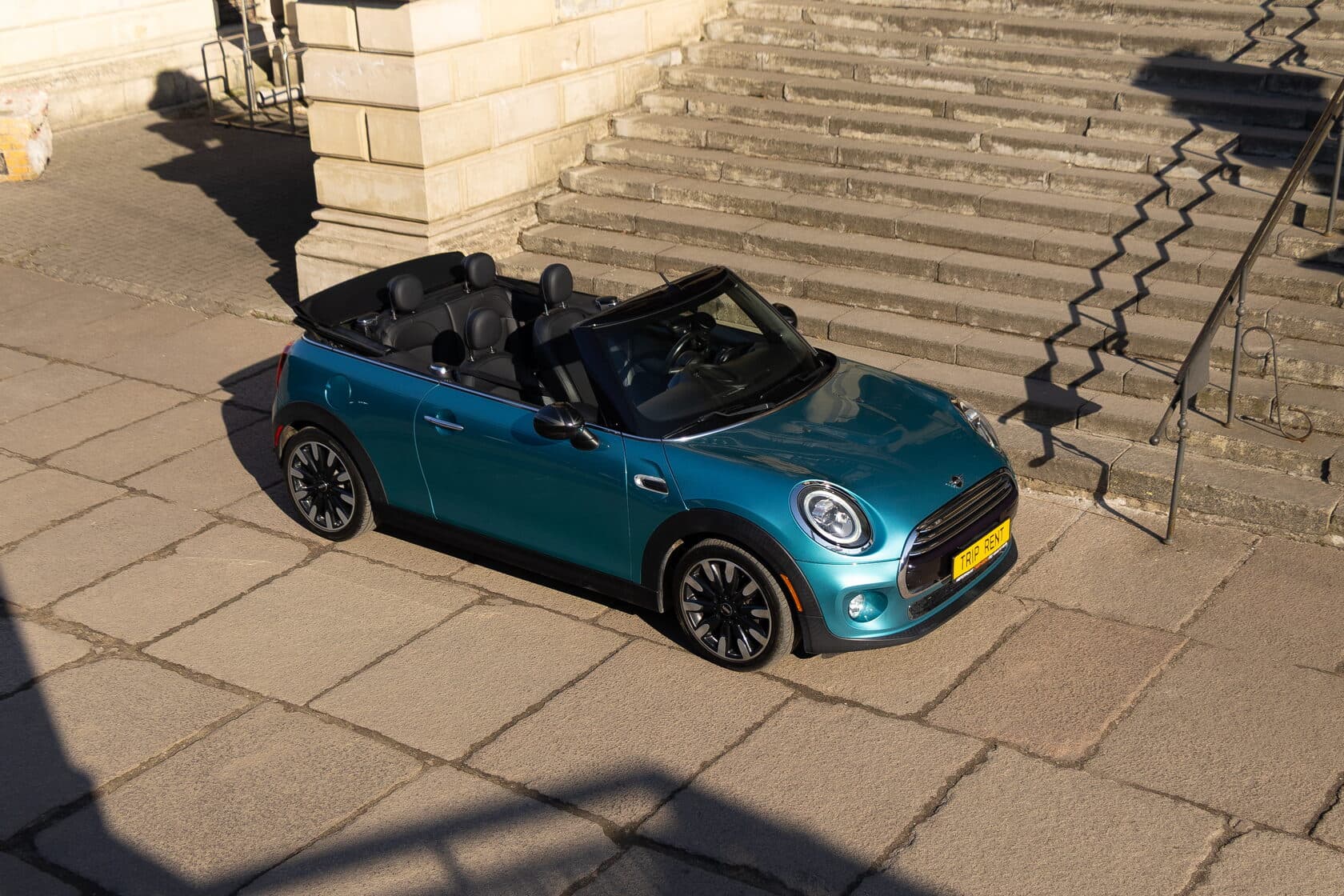 Mini Cooper Cabrio фото 7