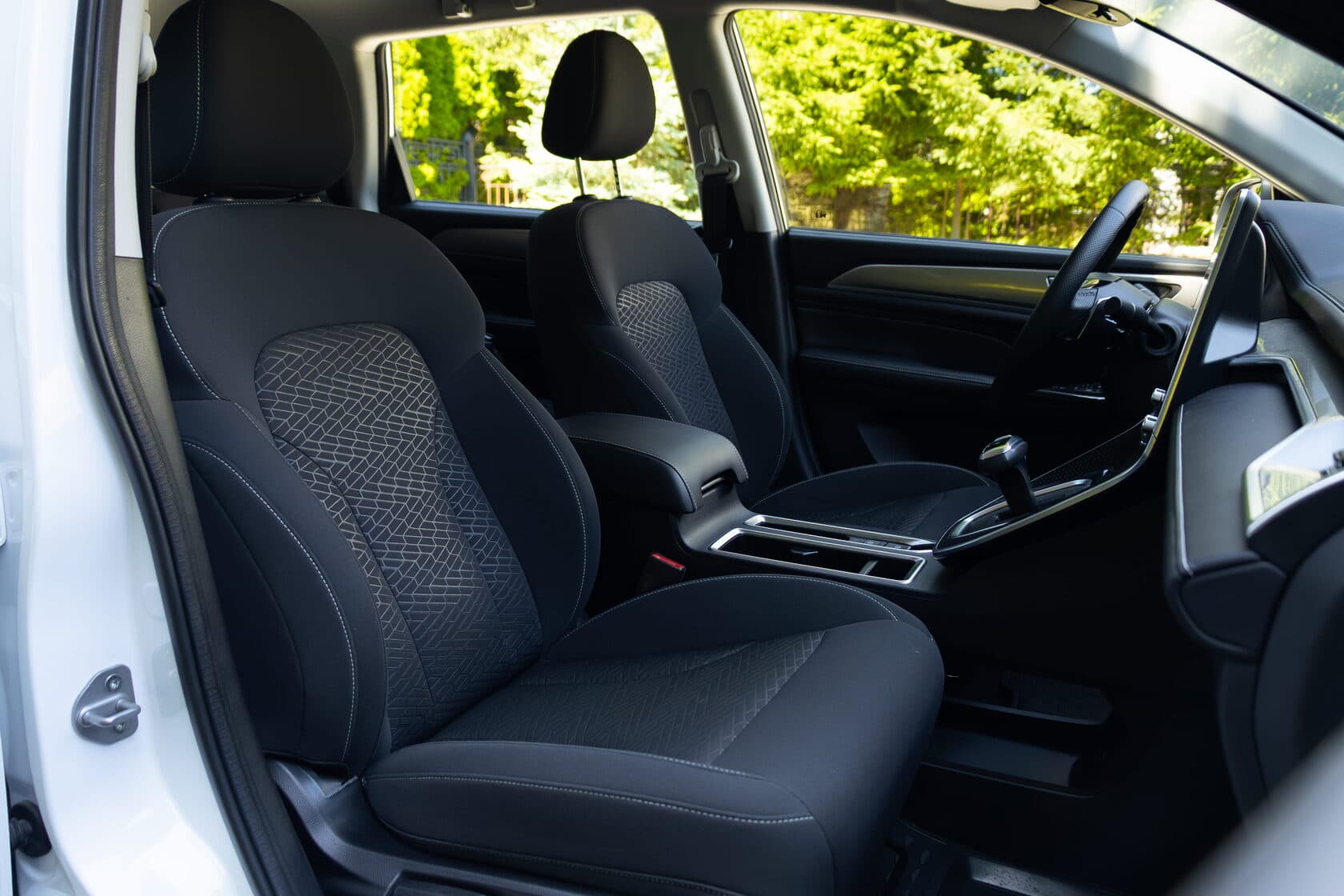 Haval M6 фото 11