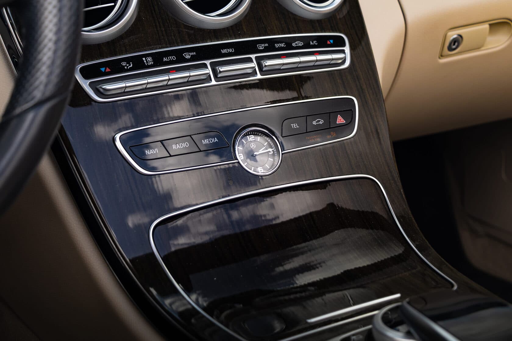 Mercedes-Benz C-Class фото 16