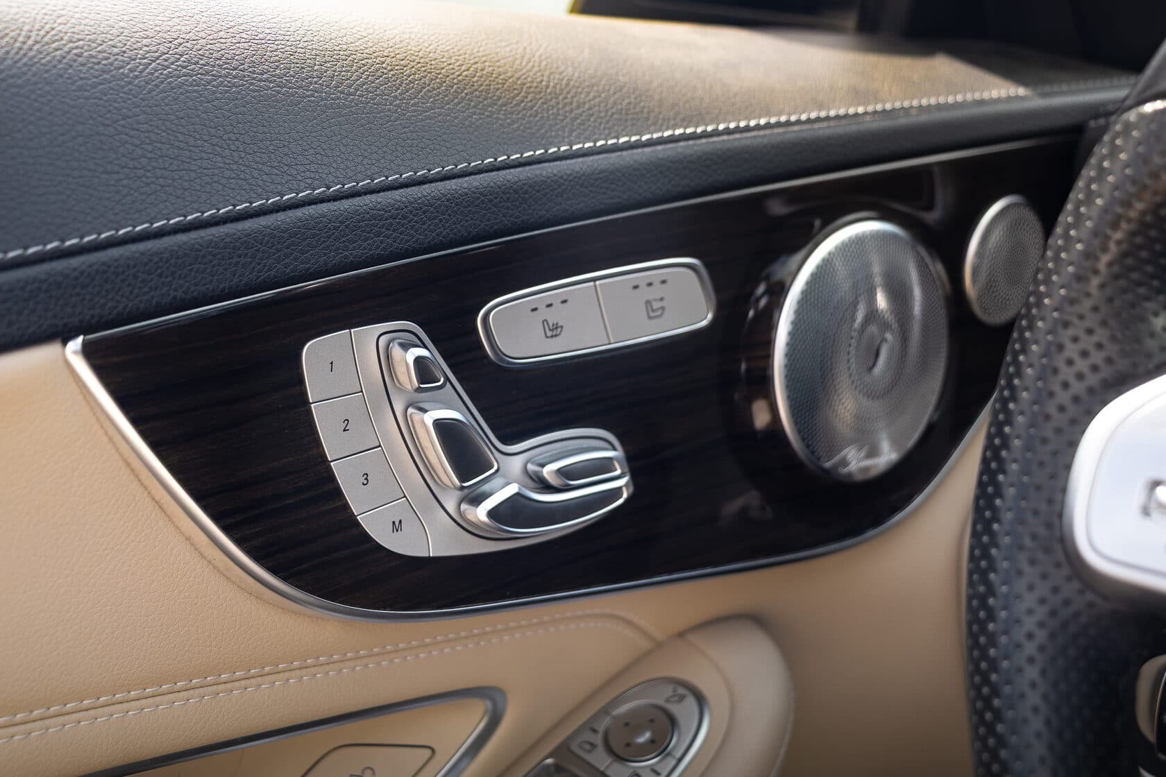 Mercedes-Benz C-Class фото 9