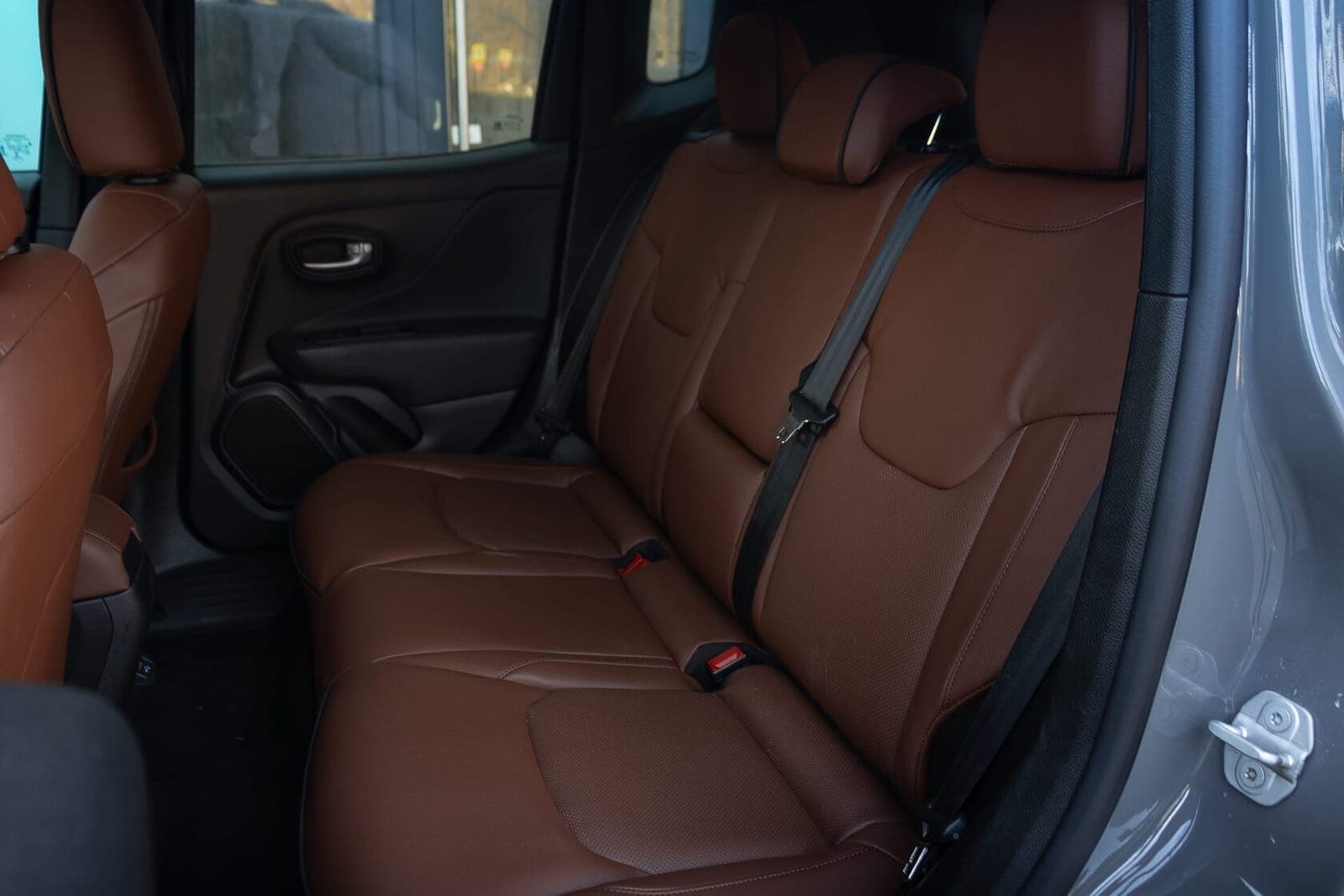 Jeep Renegade фото 14