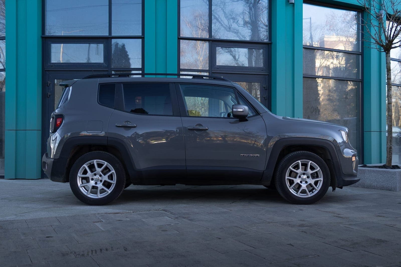 Jeep Renegade фото 6