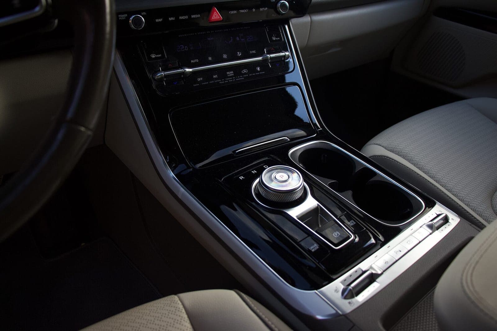 Kia Carnival фото 10