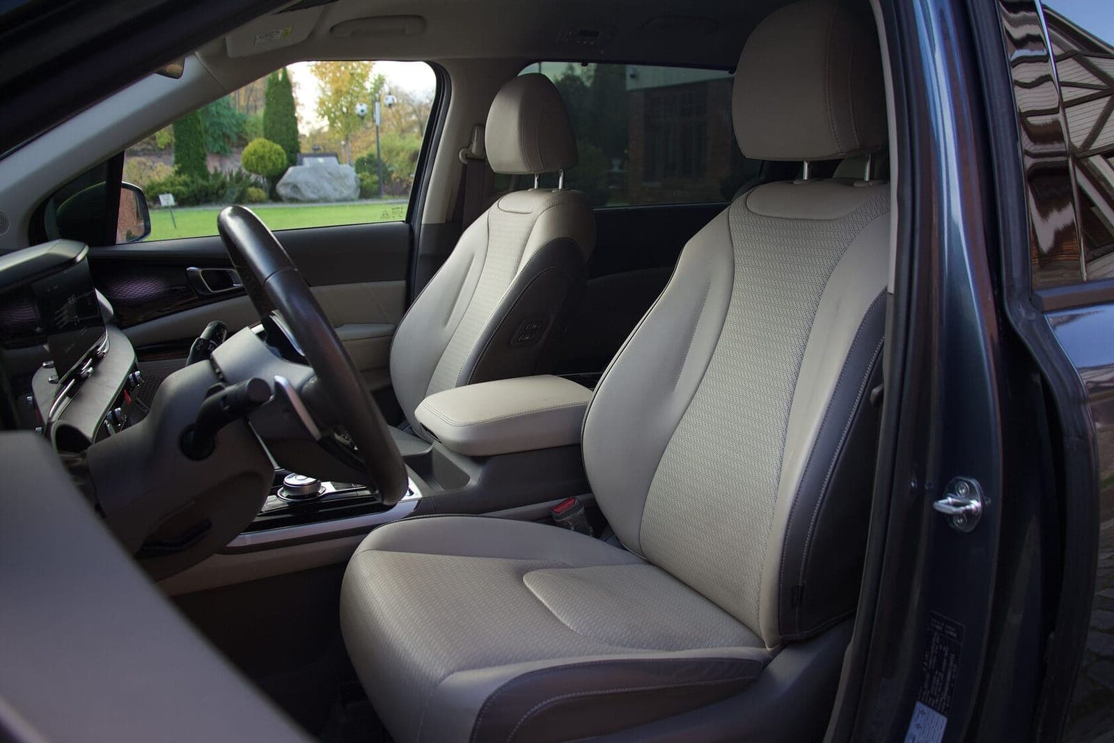 Kia Carnival фото 11