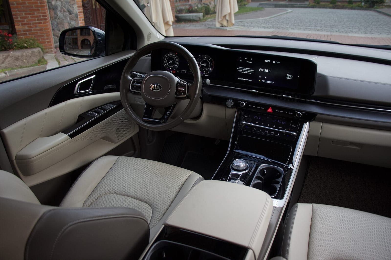 Kia Carnival фото 21