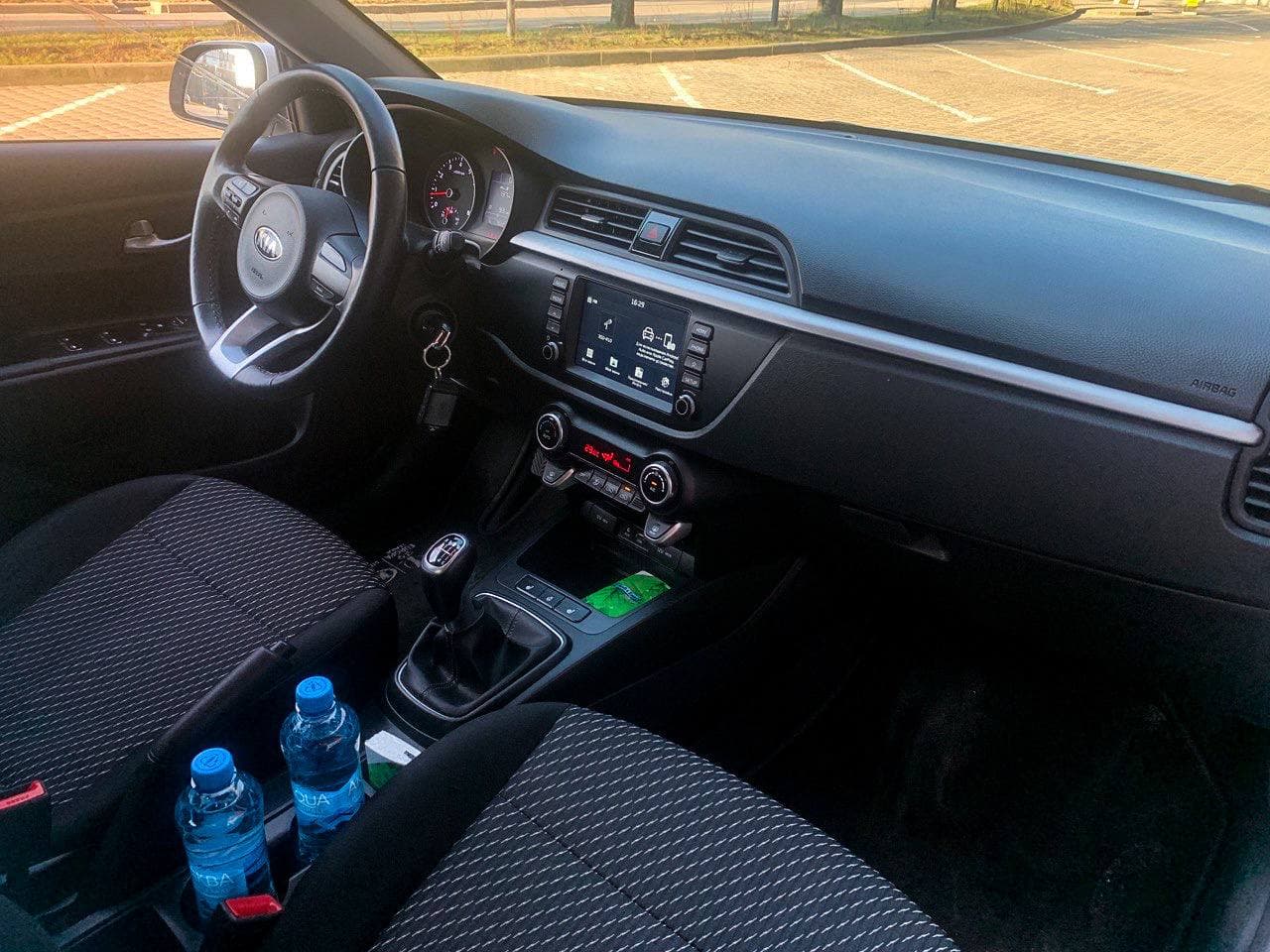 Kia Rio фото 4