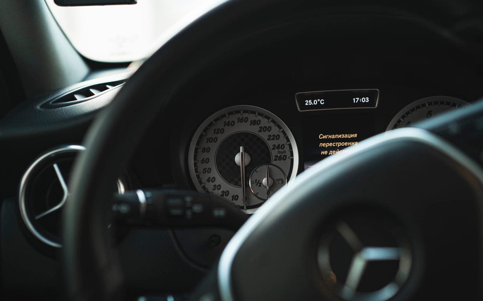 Mercedes-Benz A-Class фото 18