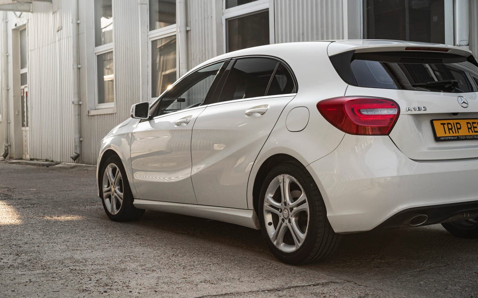 Mercedes-Benz A-Class фото 9