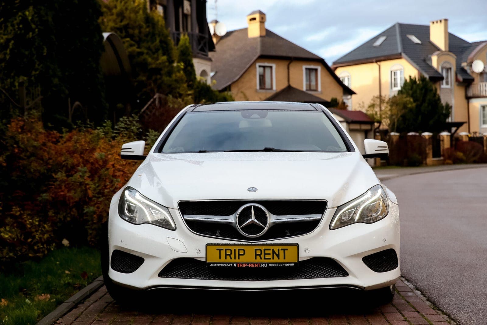 Mercedes-Benz E-Class фото 2