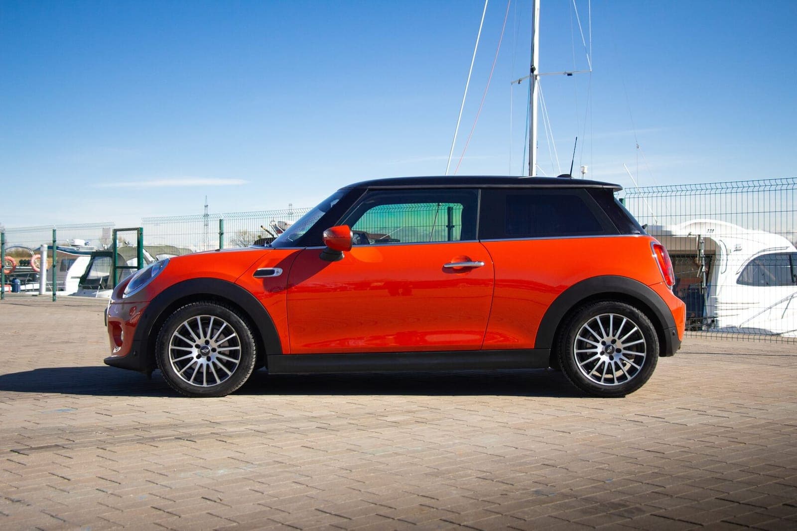 Mini One фото 4