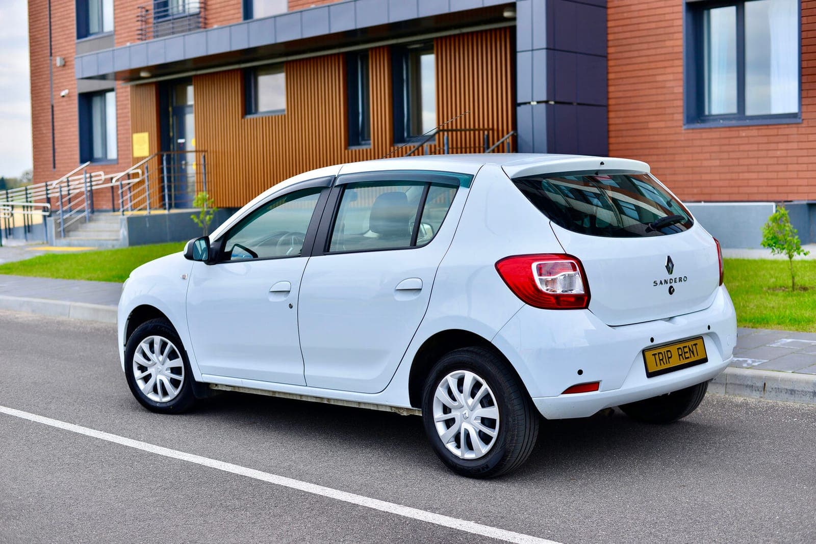 Renault Sandero фото 5