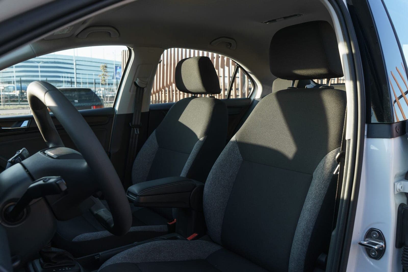 Skoda Rapid фото 7