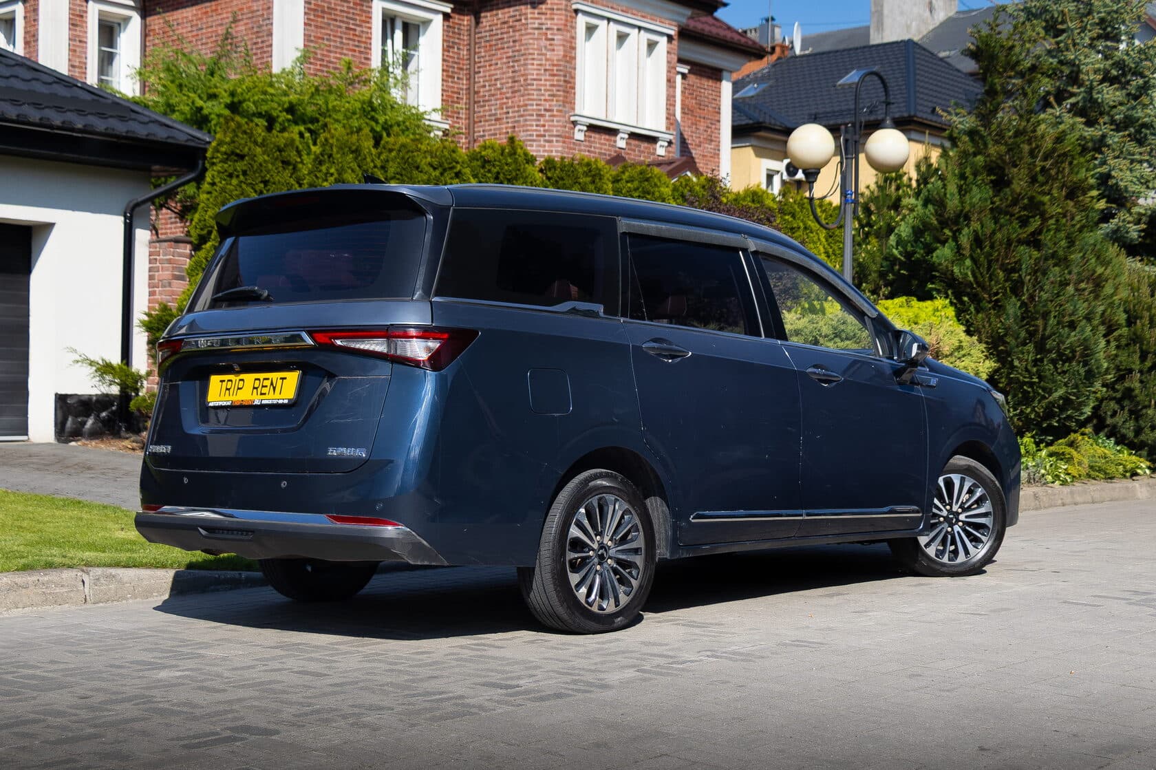 Wuling JIACHEN фото 3
